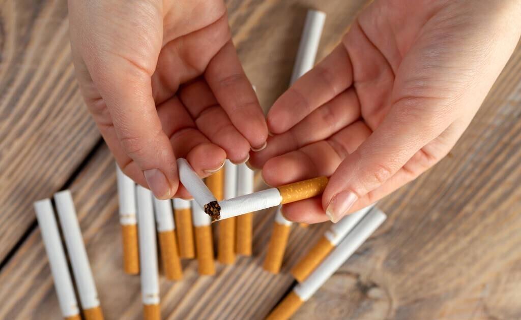 老烟民突然戒烟，对身体是好还是坏？现在就告诉你答案

在咱们的日常生活中，