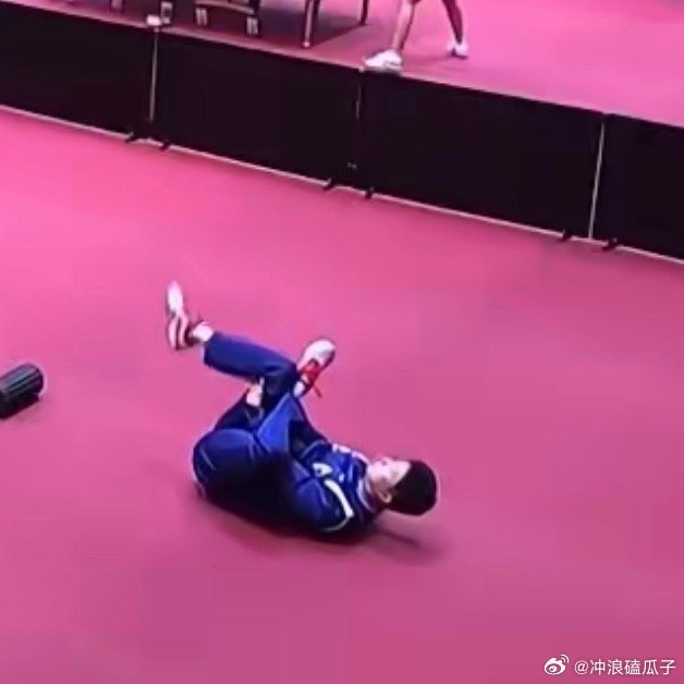 马龙全运会上训一大早的热身大全套真是给看爽了 ​​​