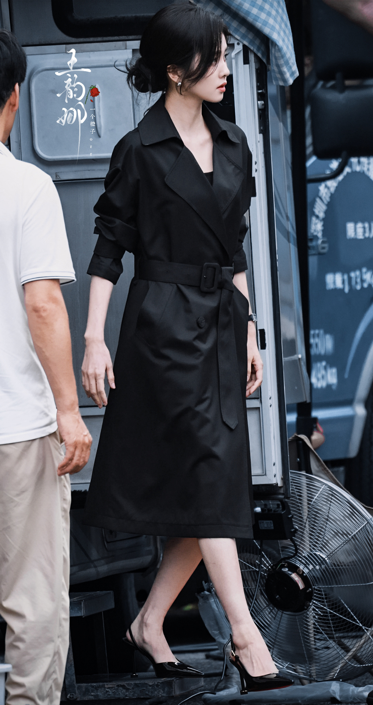 简直是妈妈级别白鹿 完全妈妈白鹿王韵娜