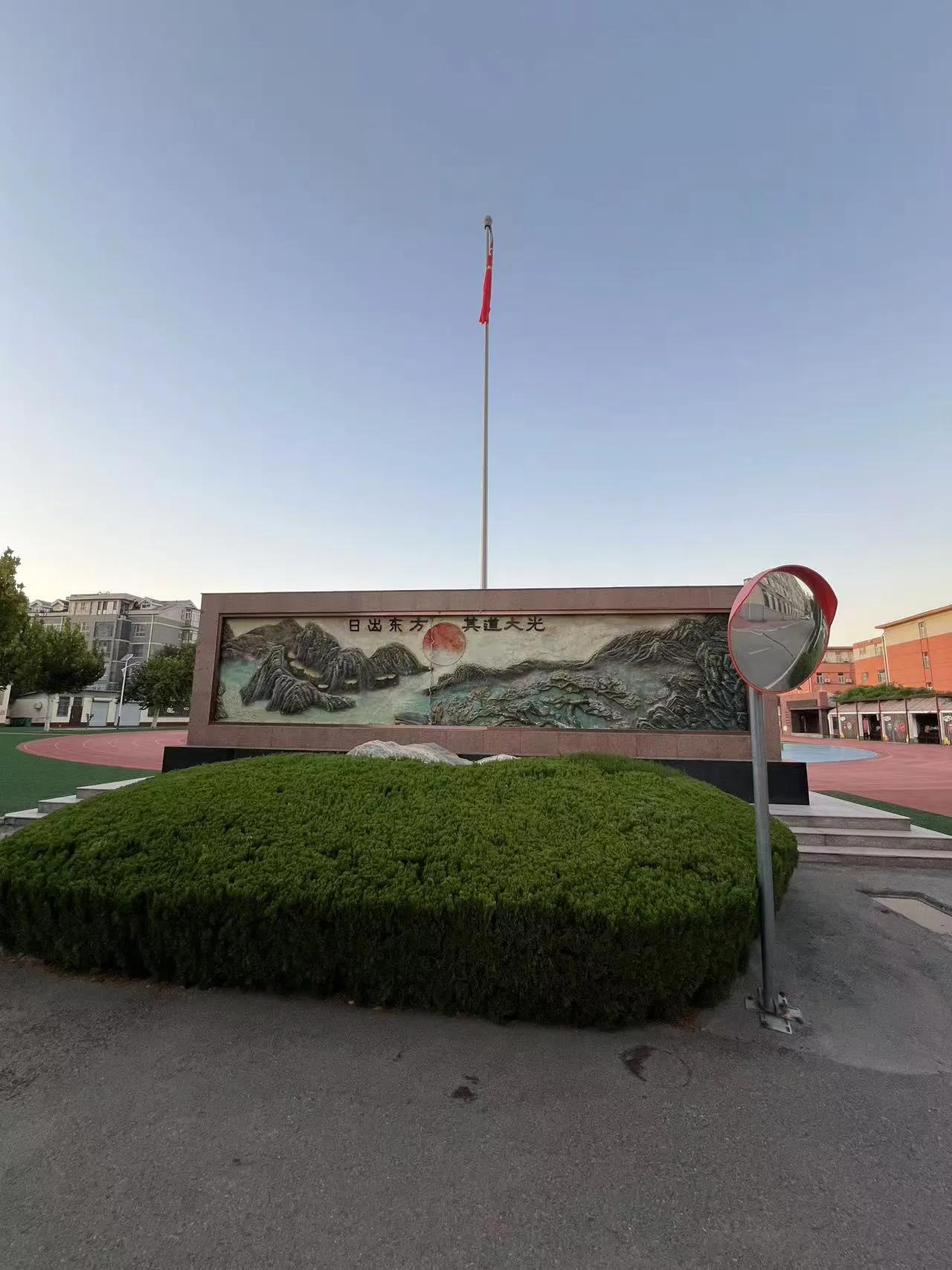 乌克兰🇺🇦败了，还出了个“胜利计划”
提了很多条件，真是不可思议，
还无条件