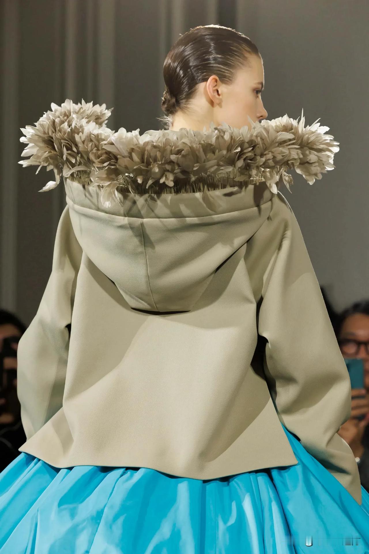 Valentino 2024春夏高定 颜色太美 ​！