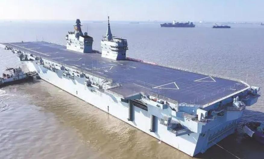 【香港同胞或可考虑借鉴一下075与076的命名】

根据媒体报道，最近两天香港同