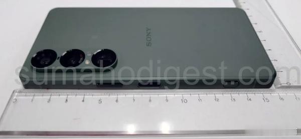 不知道还有没有人关心索尼手机，报道称索尼 Xperia 1 VII 手机现身 G