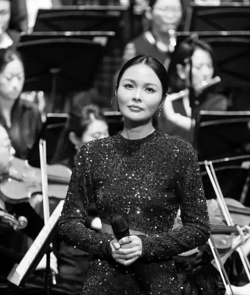 女高音歌唱家龚爽的离世，
让36岁的我突然明白了一个道理，
作为女人，这辈子最重