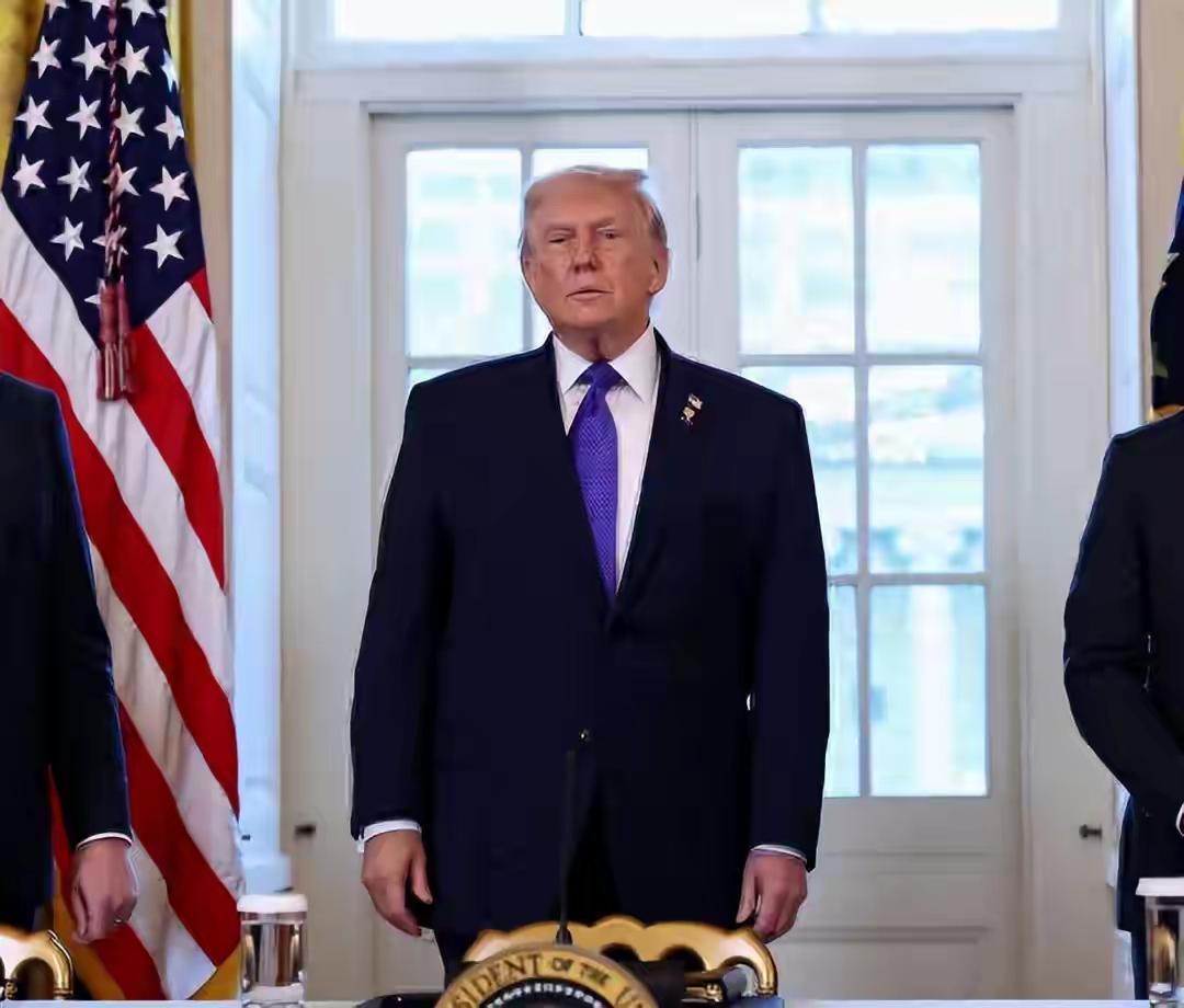 普京官邸遭袭，俄油轮被扣押，俄罗斯以明智的方式反击和报复