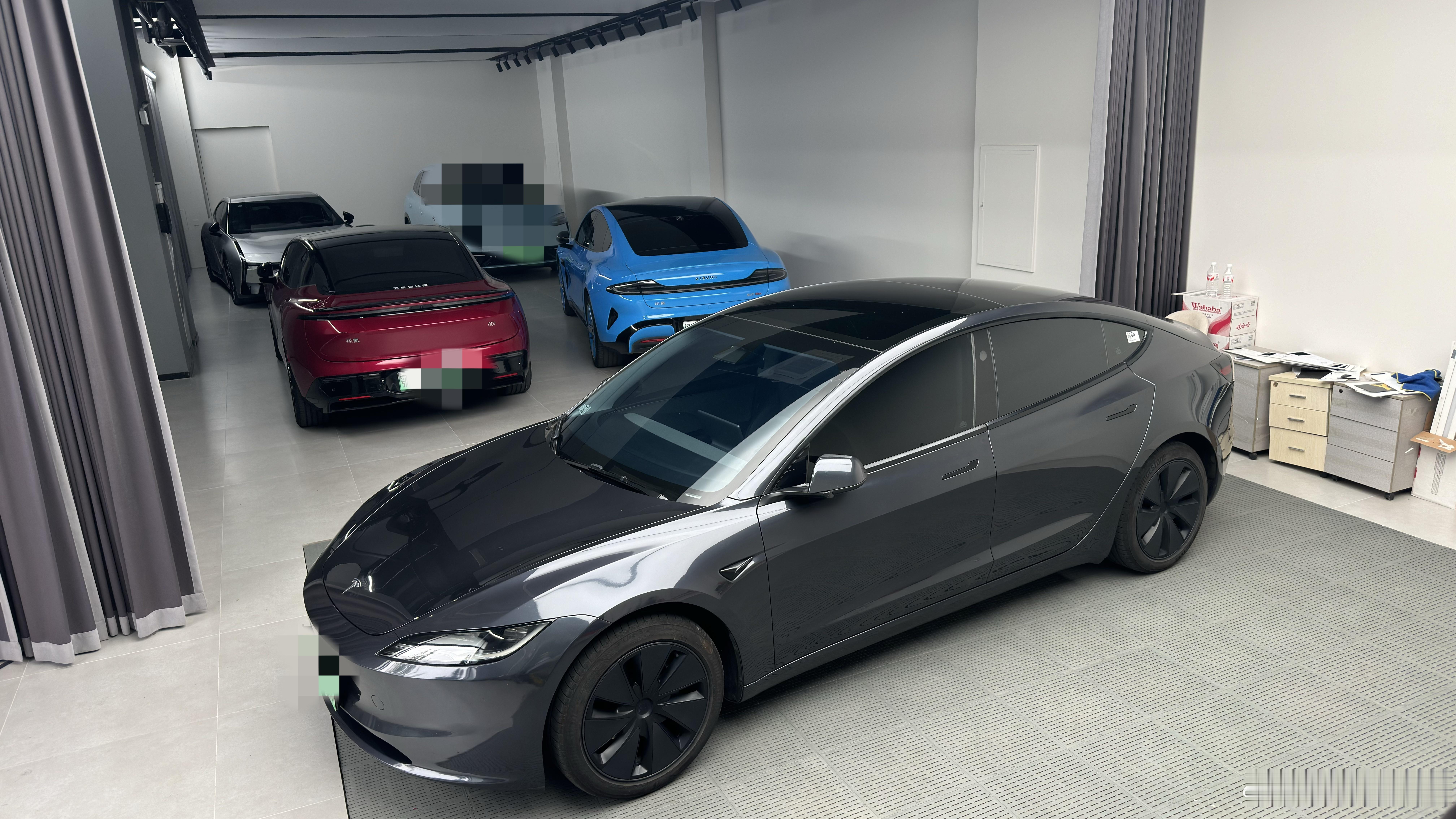 新一期捉对厮杀p7新su7007model3昨天跑了一天驾驶辅助实战，今天试了一
