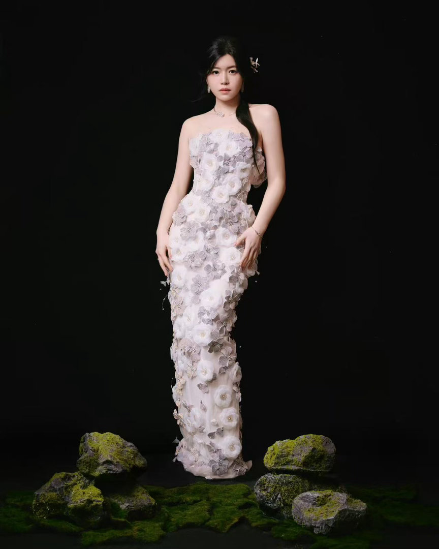 陈妍希反骨全用在打游戏上了陈妍希 上学最严厉的母亲 陈妍希吐槽粉丝游戏战绩的时候