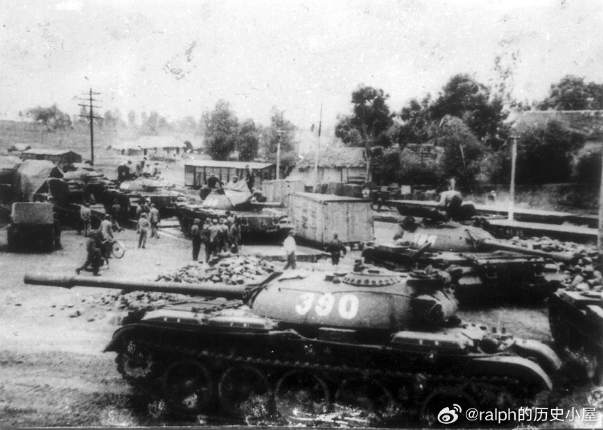 1975年4月参加胡志明战役的越军装甲兵军事历史全触达 ​​​