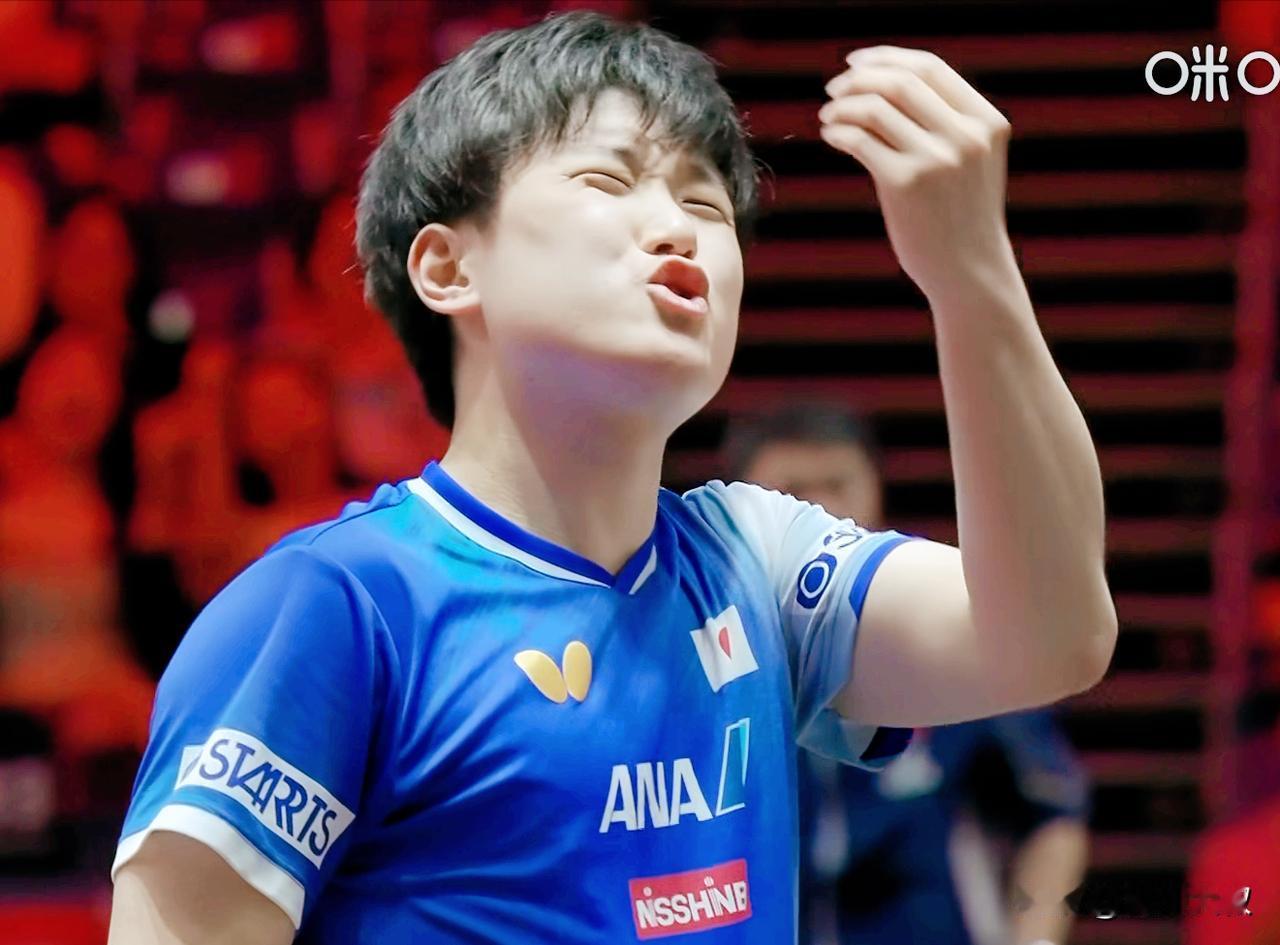 遗憾！陈俊松有了偶像包袱，
领先时不敢搏杀，
最终2:3输了！

前两局
两人打