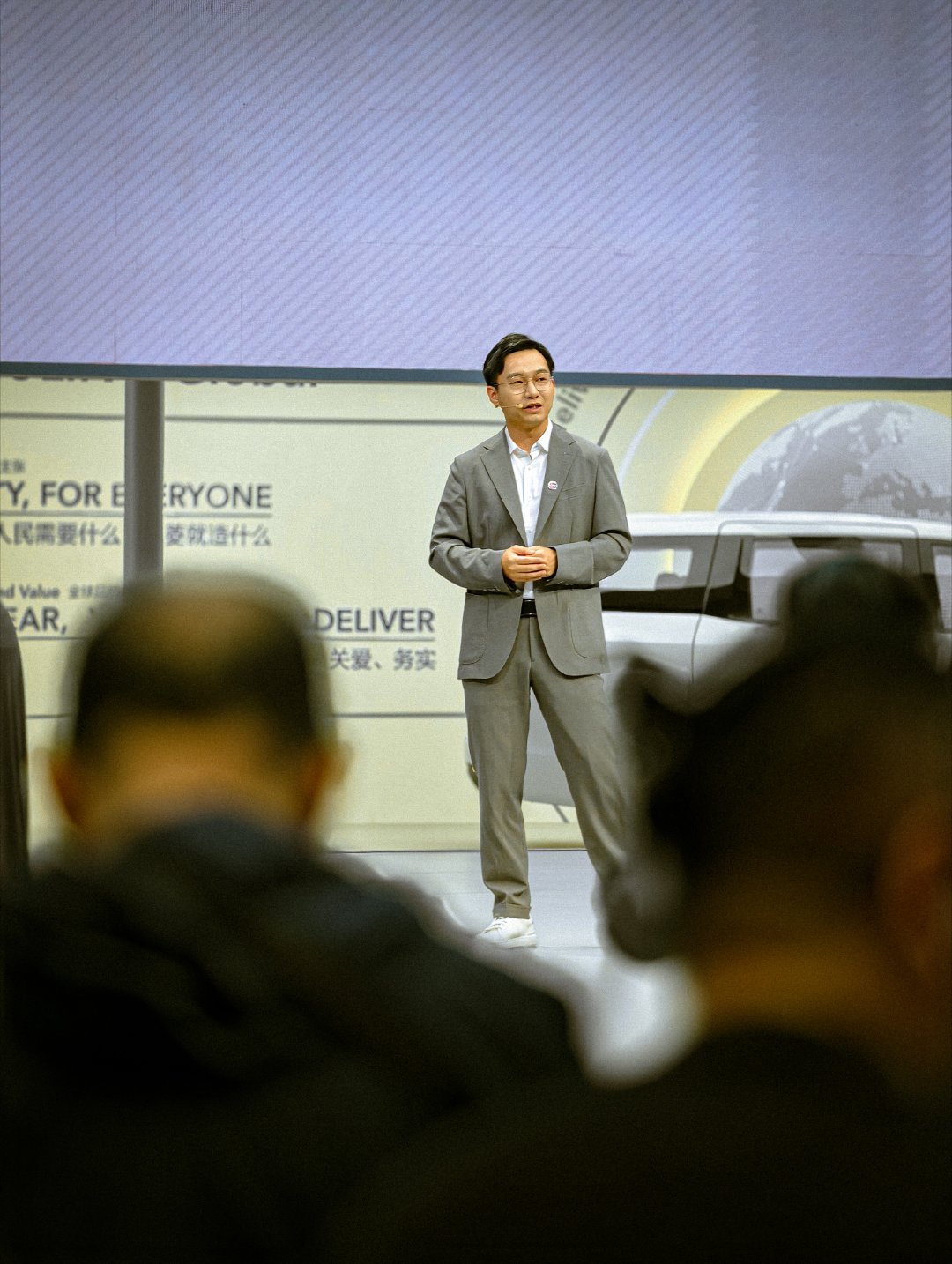 2026北京车展第一天感受是来自外国的同行们，从他们认真凝重的神情，能读出对中国