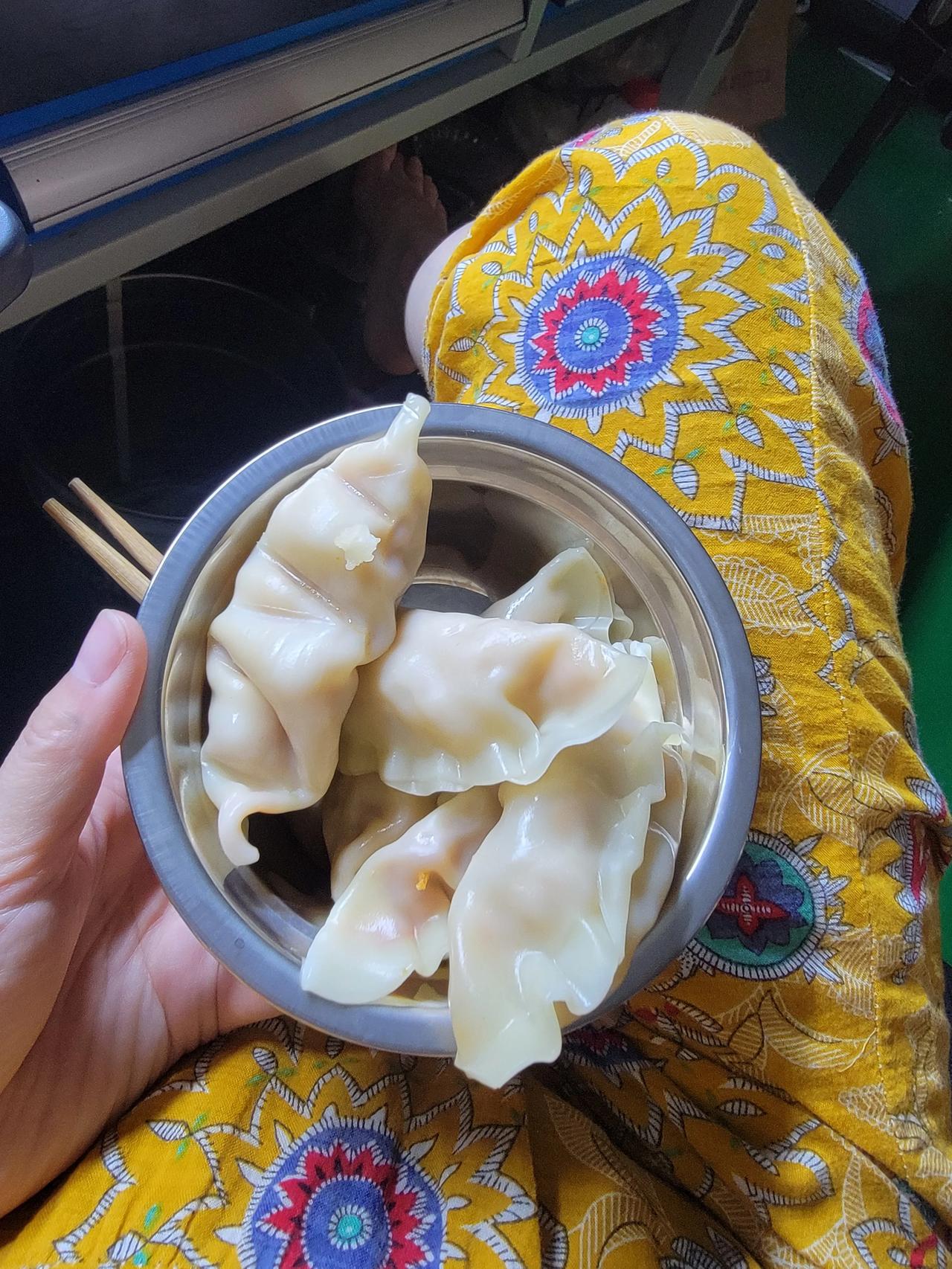 辣白菜粉丝饺子，下次做素菜馅的，减肥了