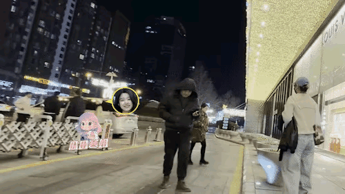 卢昱晓疑似找代拍八卦媒体发布视频称卢昱晓在奢侈品商场购物时，一名素人女子持手机持