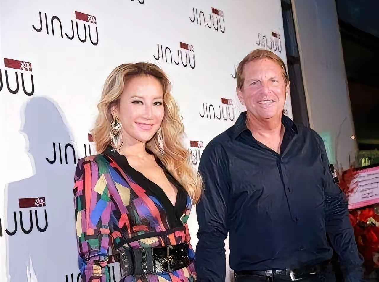 李玟生前选择了这样一个外国老男人，确实是看走了眼，李玟是一心一意的对他，还掏心掏