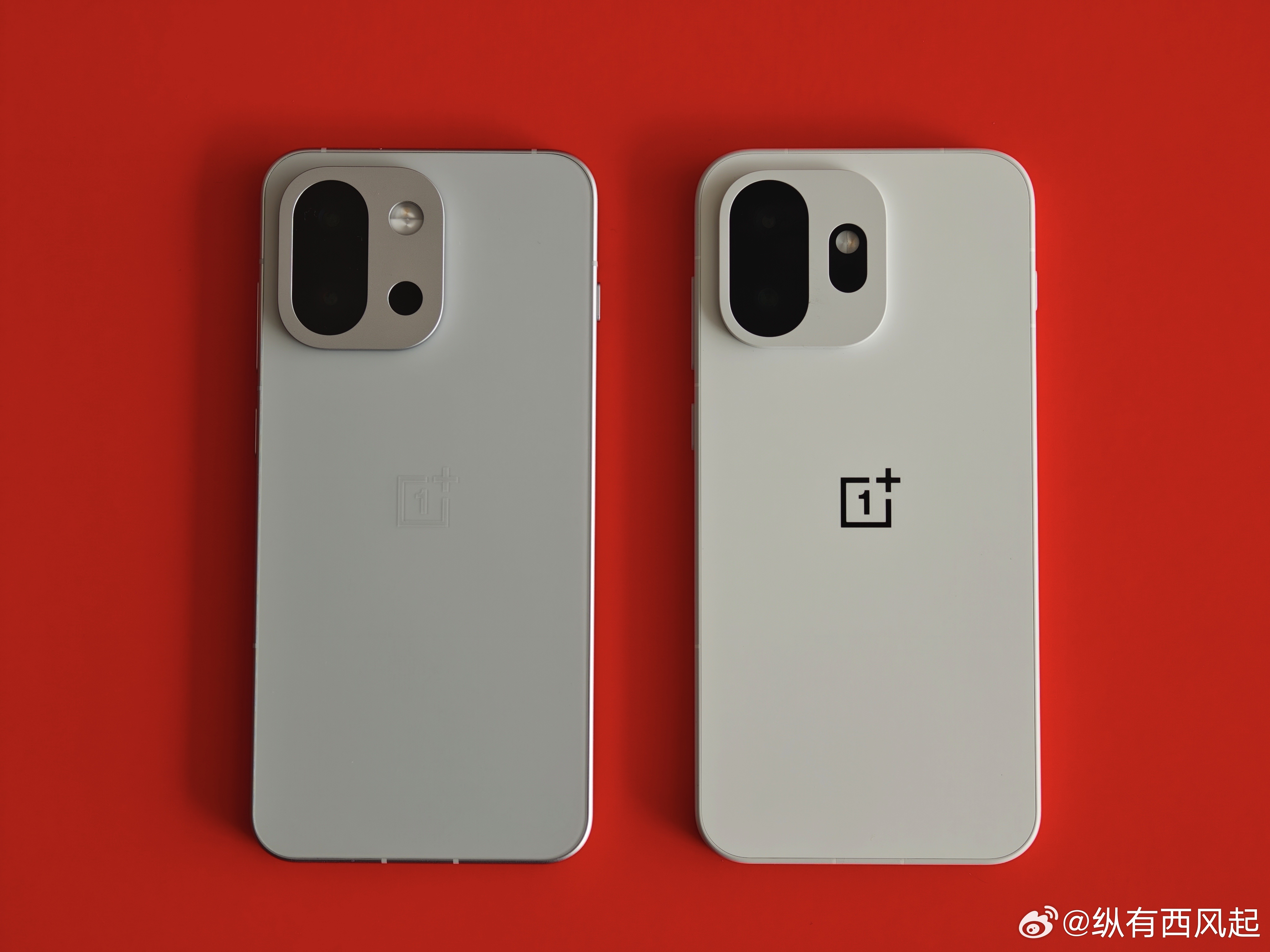 一加15T 这个一体同色的设计，是不是感觉比13T高级了不少？