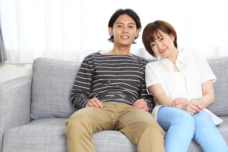 人生宛如一场未知丛生的冒险，若想活得清醒，明辨是非、深谙进退、知晓荣辱，三者缺一