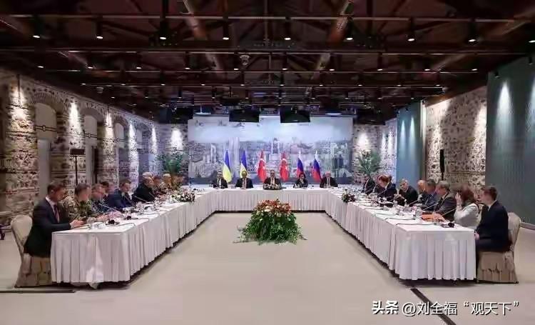 乌美俄三方会谈很难从根本上解决俄乌冲突。这场会谈更像是各方暂时喘息的谈判桌，而非