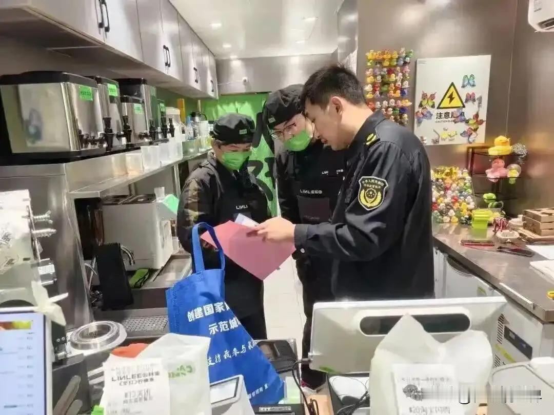 今天起，外卖这2个变化，直接关系你我安全！别再傻傻签收
 
今天6月1日，外卖新