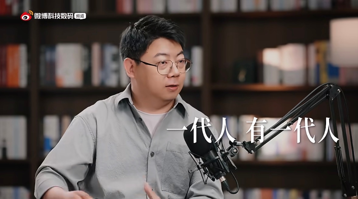 有人说线上线下买空调不都一样吗，其实真不一样。你在线下店里看中一台，悄悄把型号拍