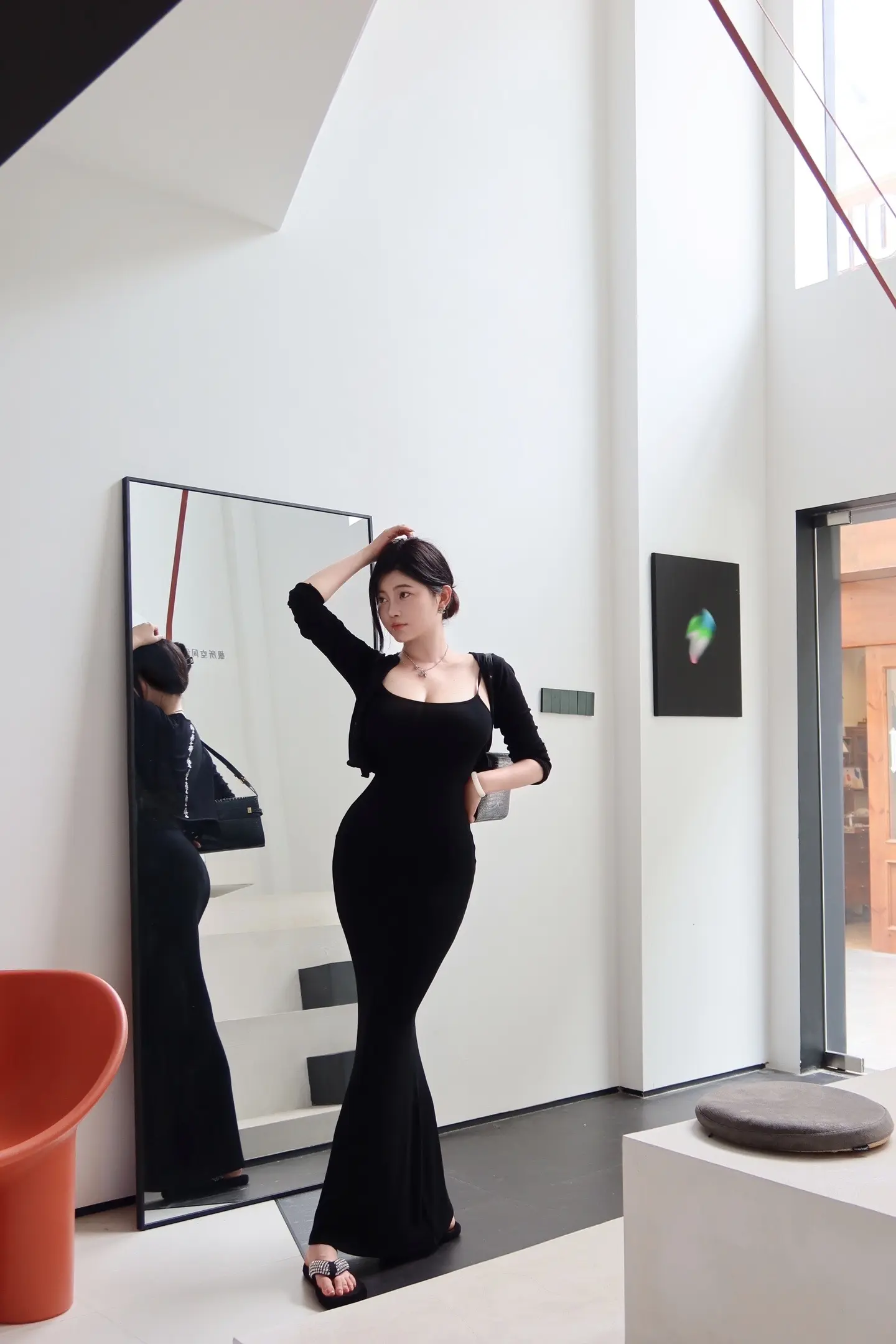 因为走在前面 所以身后的声音我不在乎