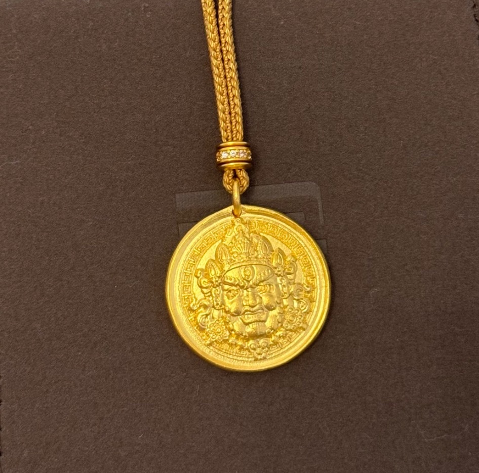 金价都已经涨价到1130了金子越来越值钱了！想买个金挂件但是现在是不是算冤大头呀