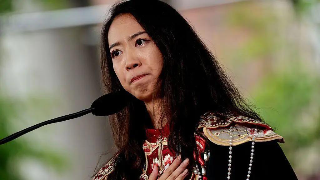 美国不要的，中国也坚决不要！美国哈佛大学毕业典礼上，中国留学生蒋雨融曾经代表毕业