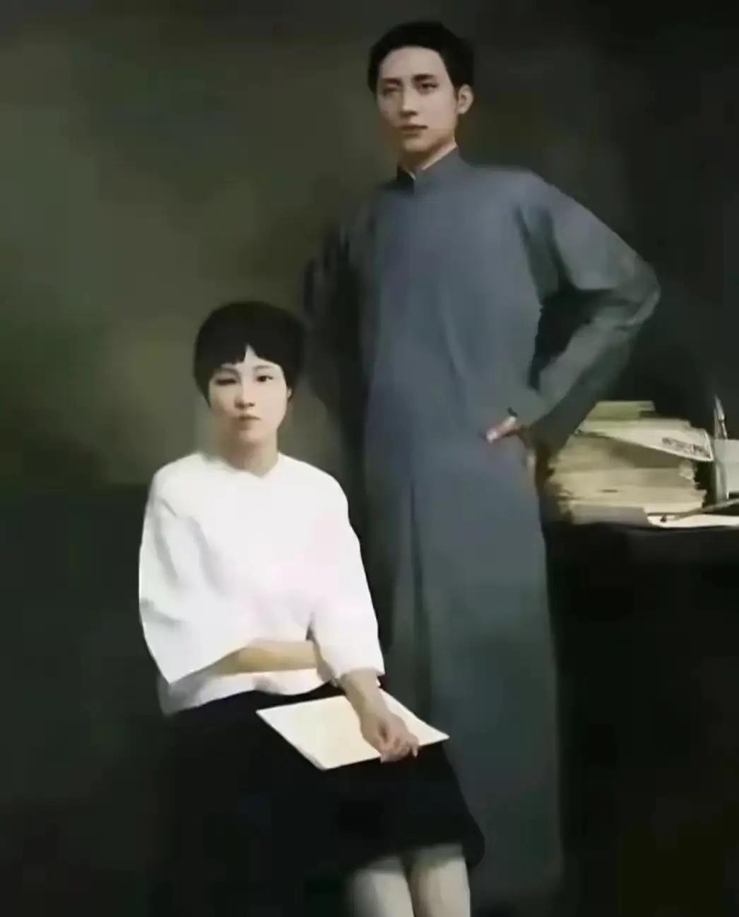 这是杨开慧和毛主席经过处理的油画，都看看吧，这是多让人羡慕的爱情呀，是一辈子的忠