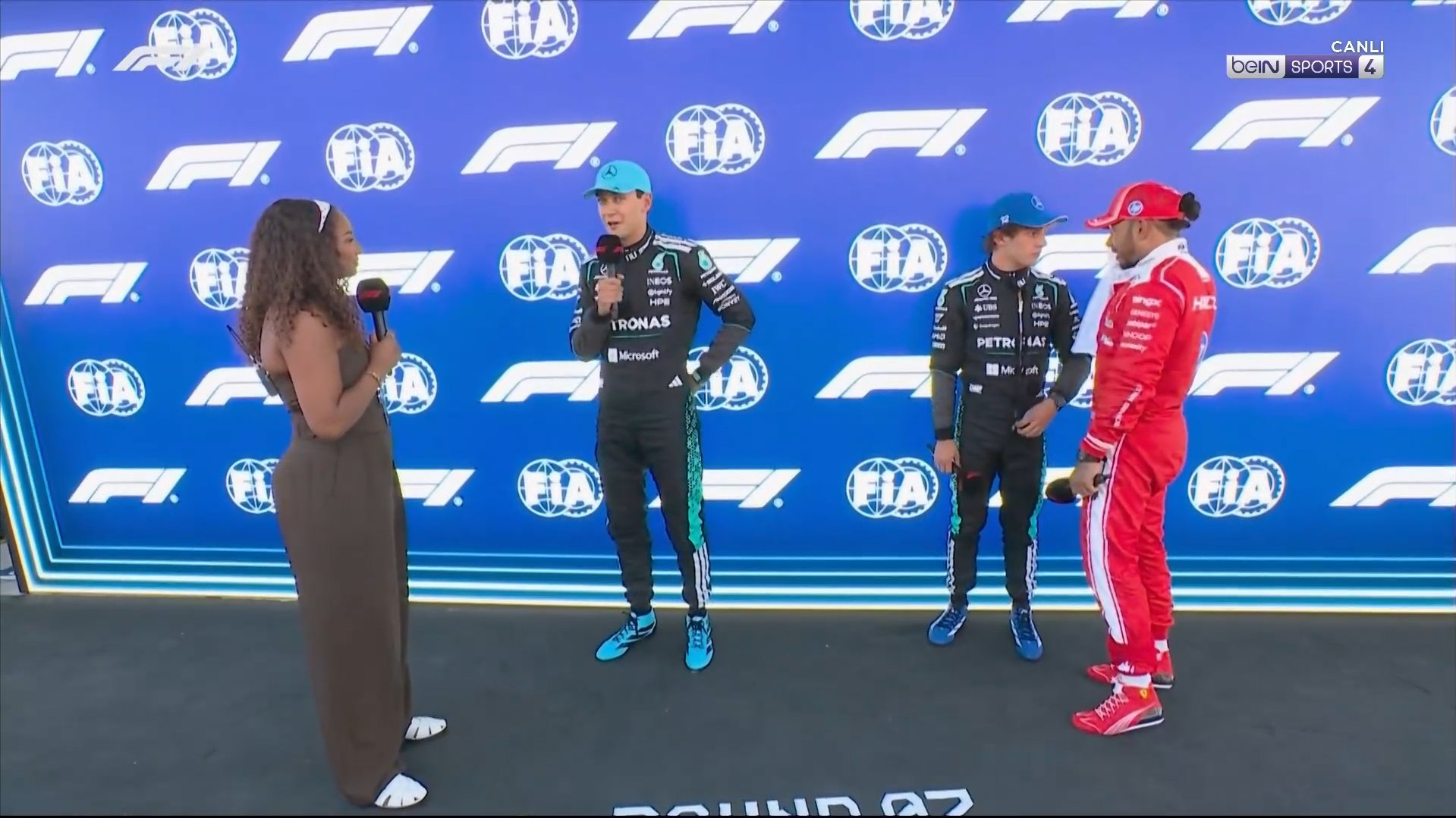 好吧！三位梅奔车手 包揽2026f1巴塞罗那大奖赛 排位赛前三F1 拉塞尔夺巴塞