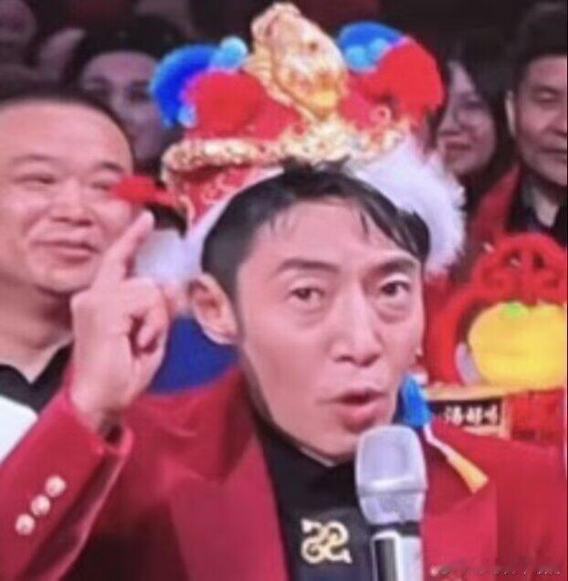 没人意识到这个系列的图可以当五排情头了吗 审美积累撒贝宁‖春晚‖ 