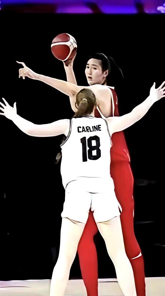 谁能想到，2米26的张子宇，上场19分钟，15投10中砍下20分11个板，球队却