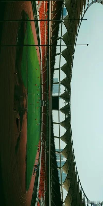 5月20日，在刚刚结束的英超第37轮比赛中，曼城客场1-1战平。
本场比赛结束后