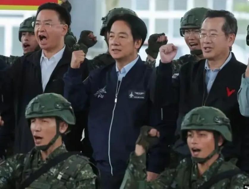 赖清德:“我真傻，真的”

        “此地无银”，“此地无银”.....