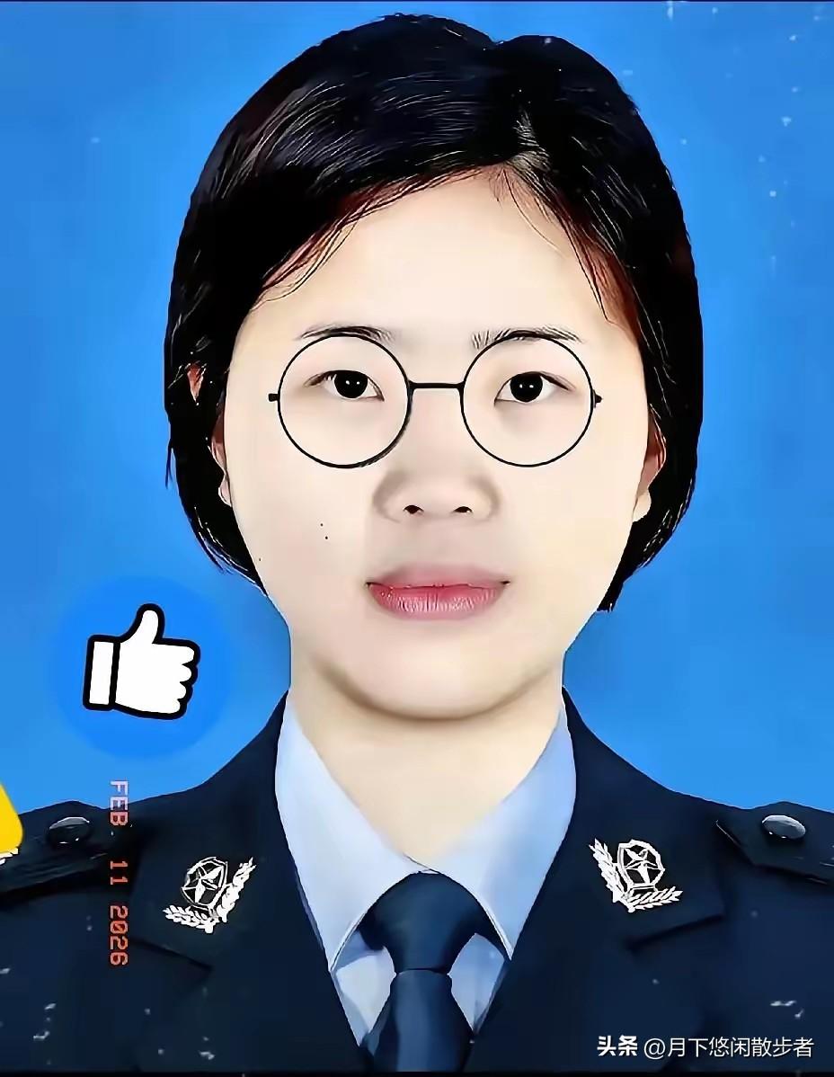 四川沐川95后女警罗慧琳，身为派出所副所长，遇到持刀行凶的歹徒，她没有半分退缩，