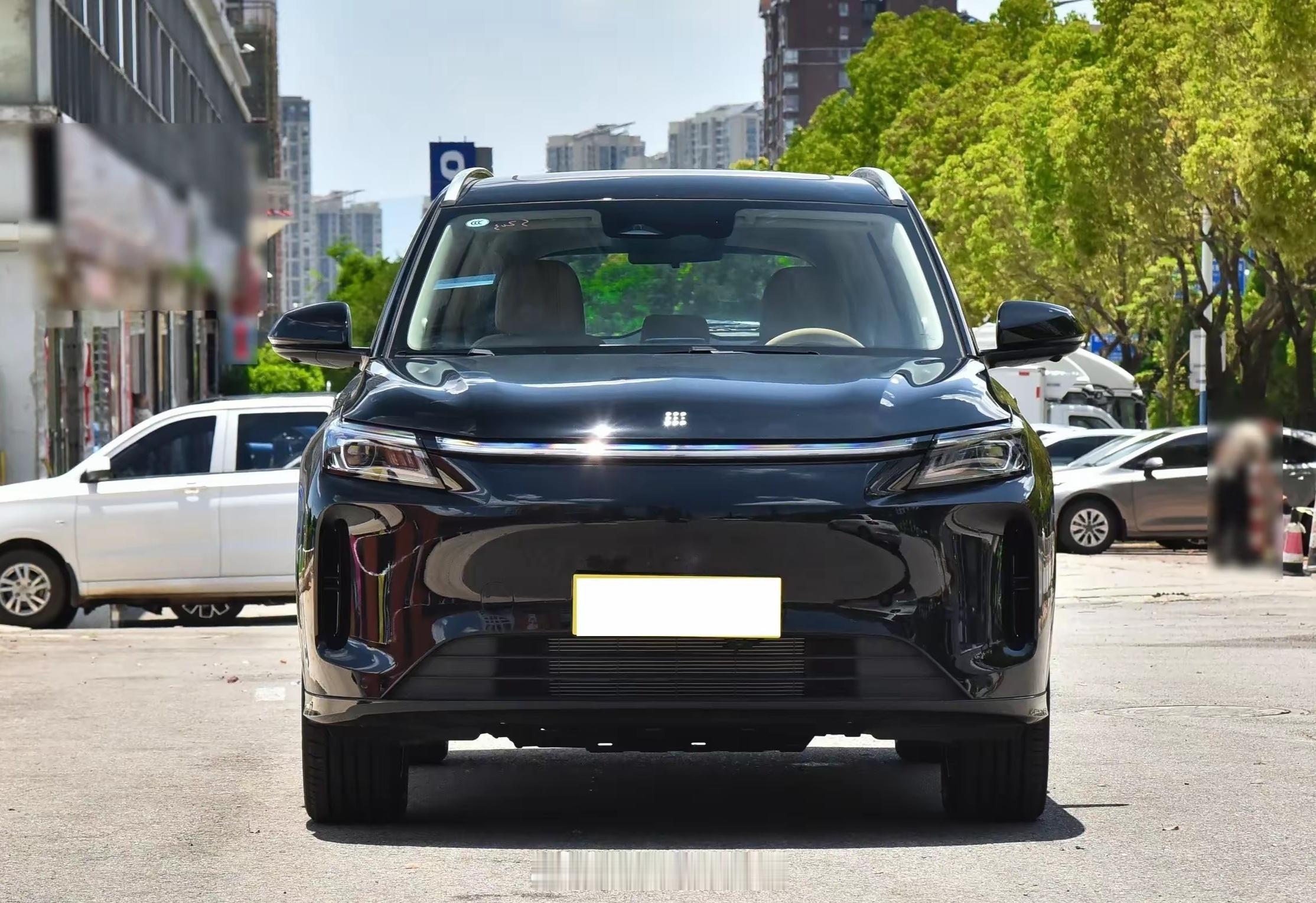 蓝电E5 PLUS才卖九万块钱，和问界一样属于赛力斯，为什么销量不高呢 ​​​