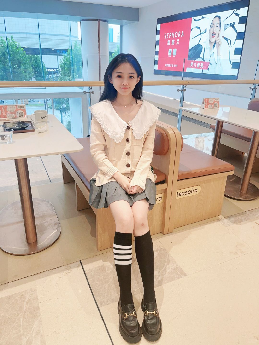 皮肤白真的很显小啊！