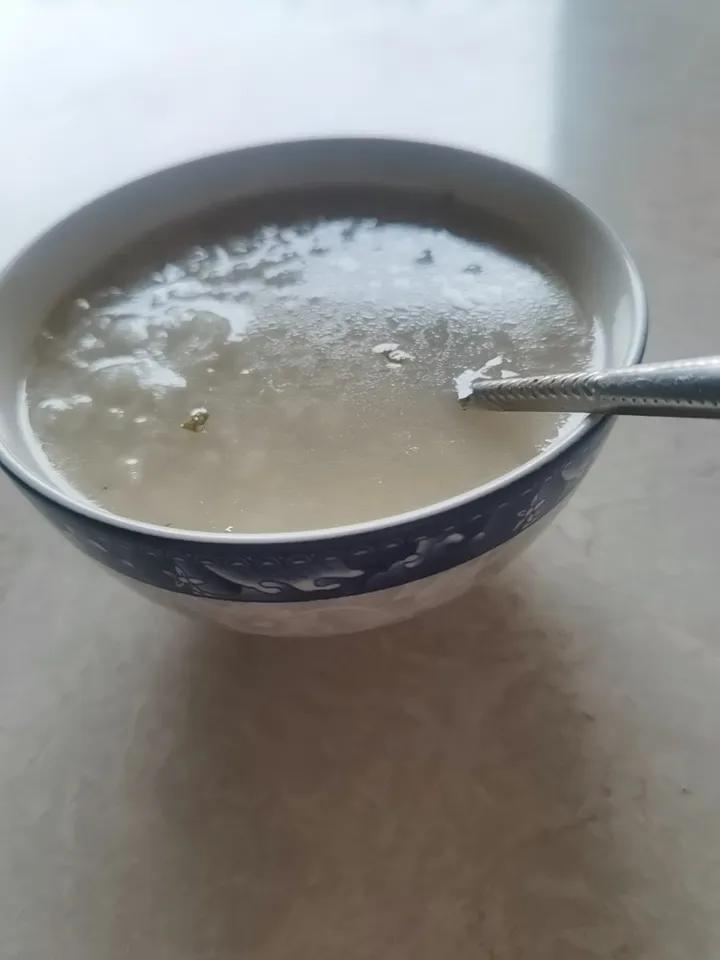 早上来碗稀饭暖心又暖味，平淡的年又过了