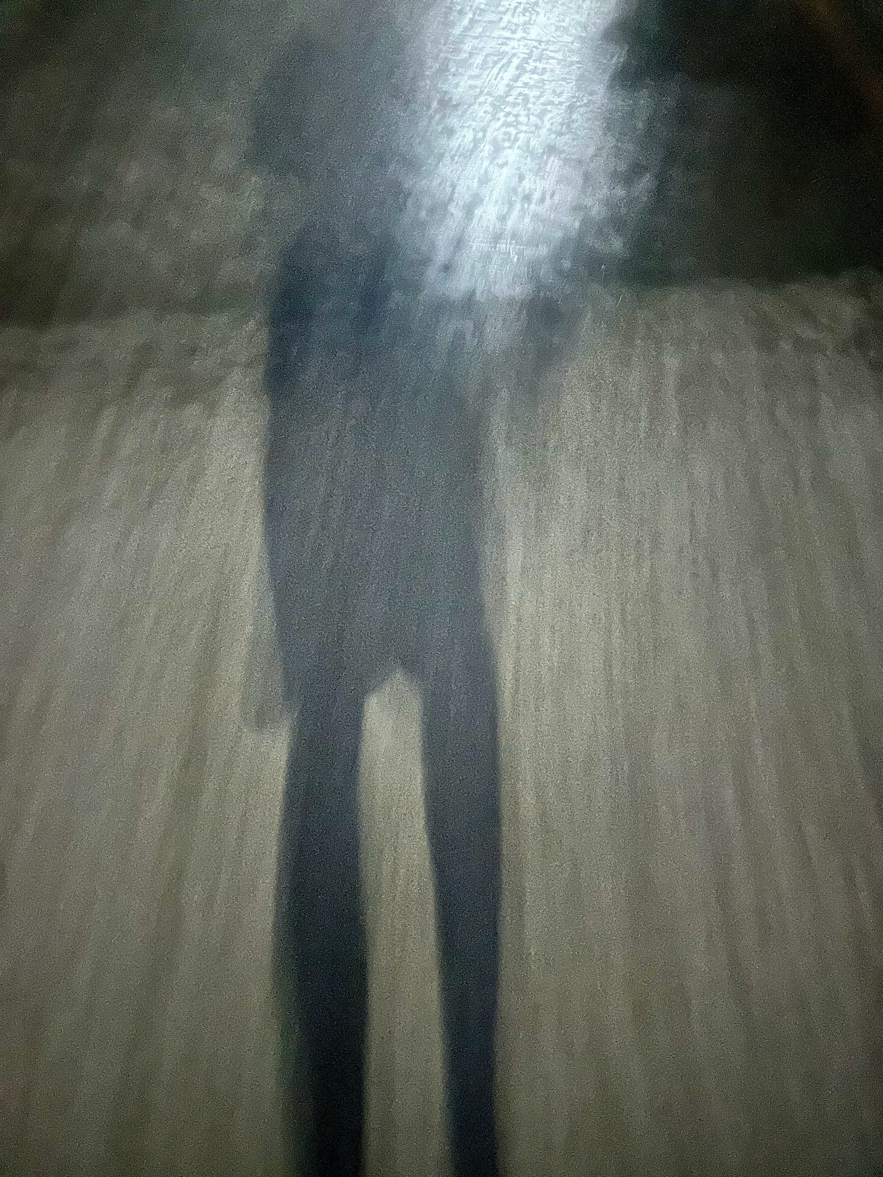 夜跑被突来的雷雨淋成落汤鸡