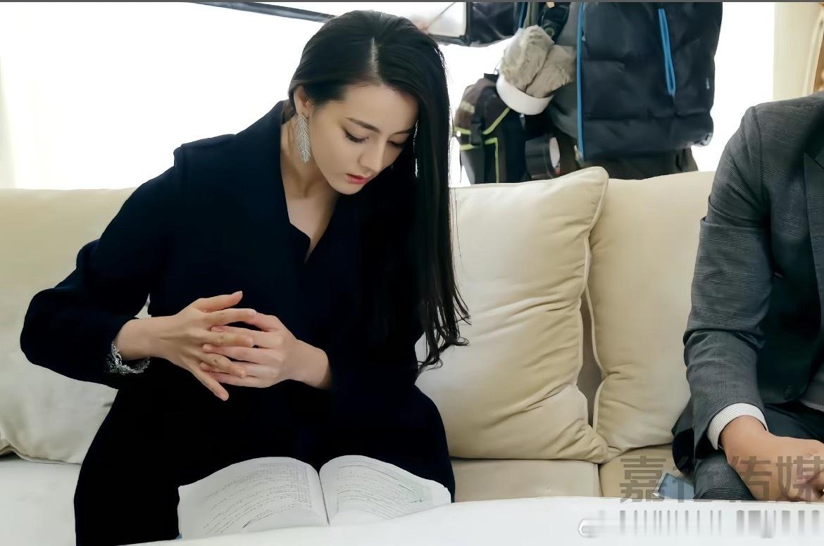 你们知道我有多爱这个大明星不 
