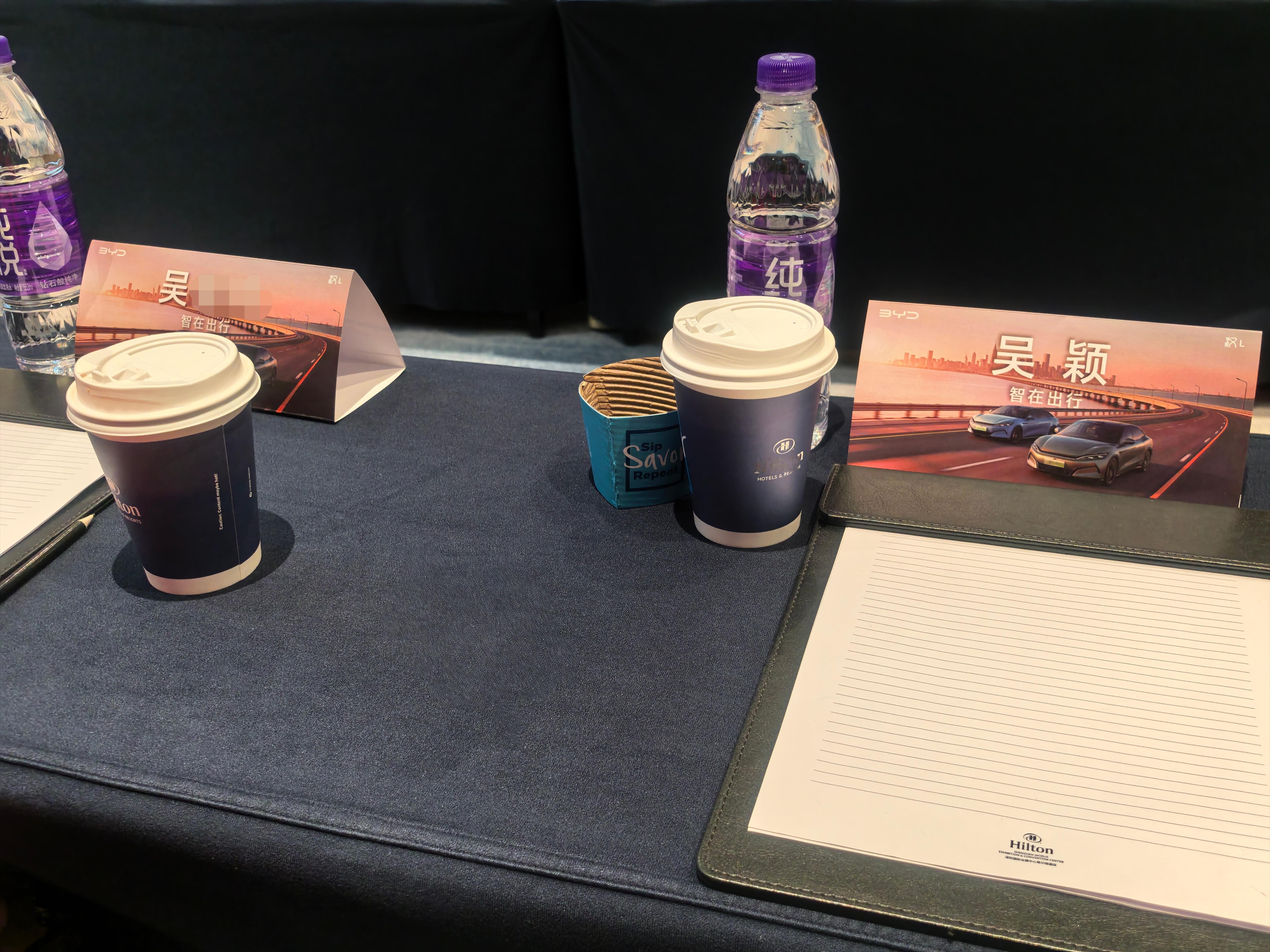 迪厂全球首发车位到车位体验，开始了 会从女性角度来点评这一次大版本升级的体感。 