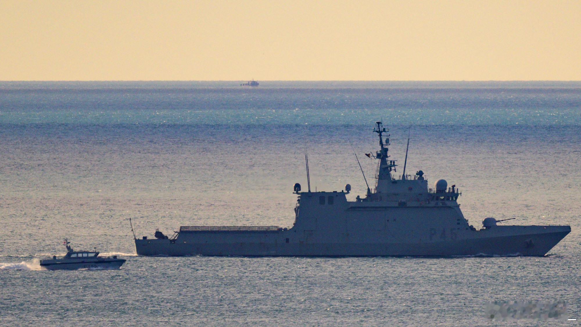 英国指责西班牙海军P-46“Furor”号巡逻舰昨天两次“入侵”直布罗陀领海。英