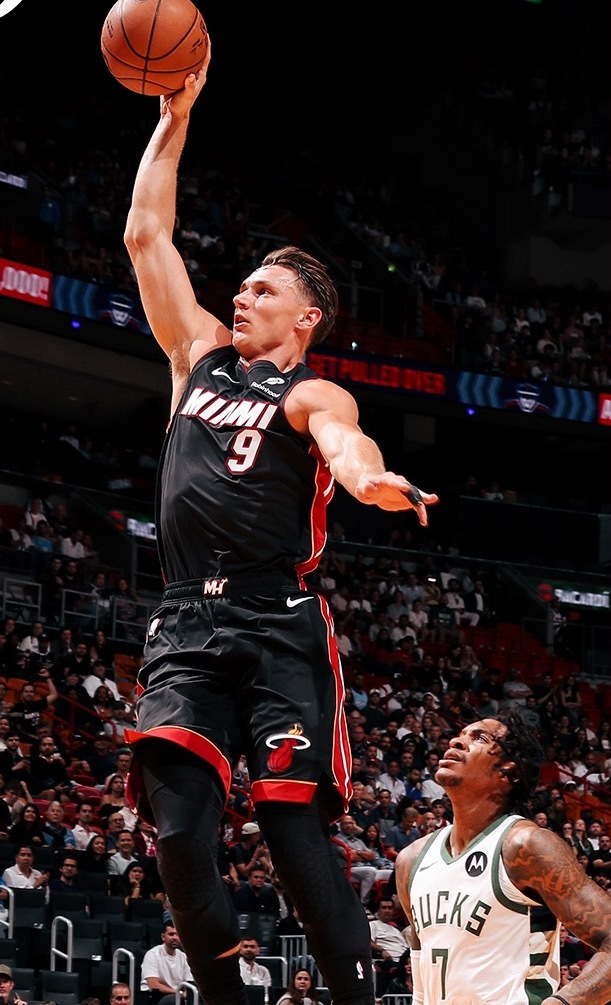 这一周，热火再次向全联盟展示了他们选人、识人、培养球员的能力有多恐怖。阿德巴约轰