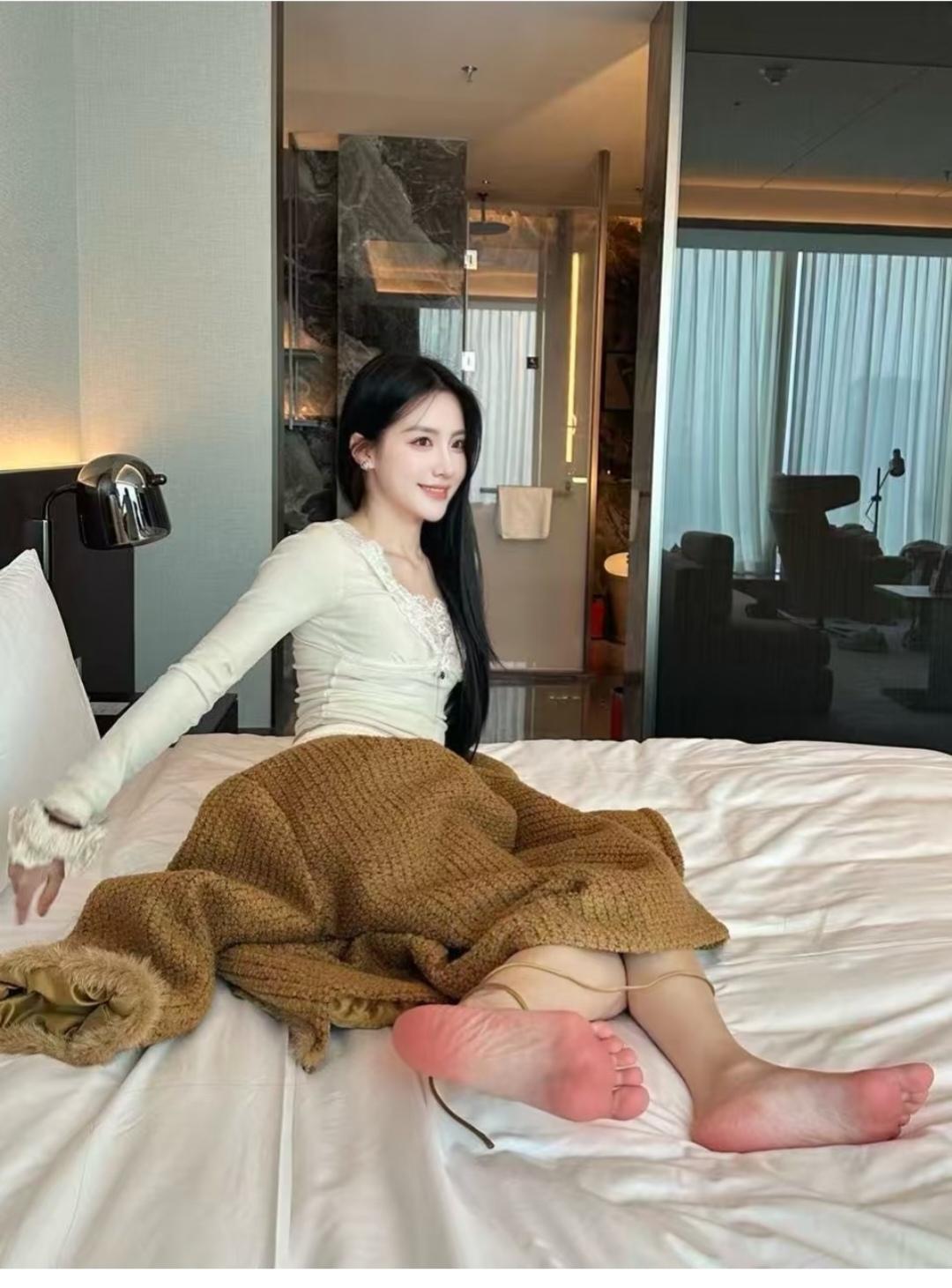 脚丫子好红润啊！