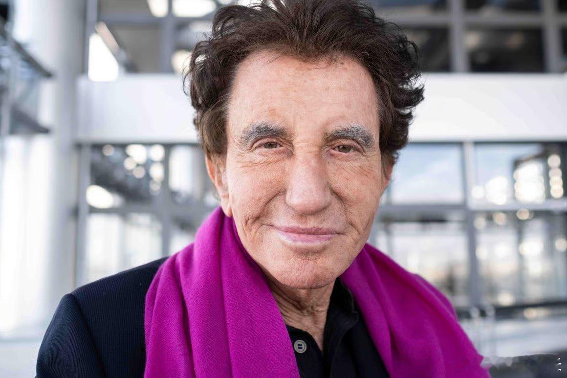 爱波斯坦再下一城法国前文化部长因爱泼斯坦档案泄露辞去巴黎职务法国前文化部长杰克·