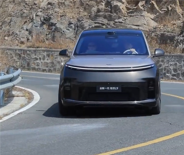 新一代理想L9 Livis将于近期正式上市，售价55.98万元（较老款L9 Ul