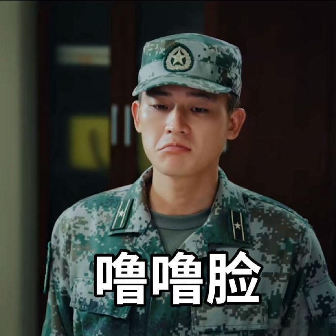 欧豪一部剧又唱又打的欧豪又开始打两份工了 欧豪新剧直接开启双份工，一边在演训场拳