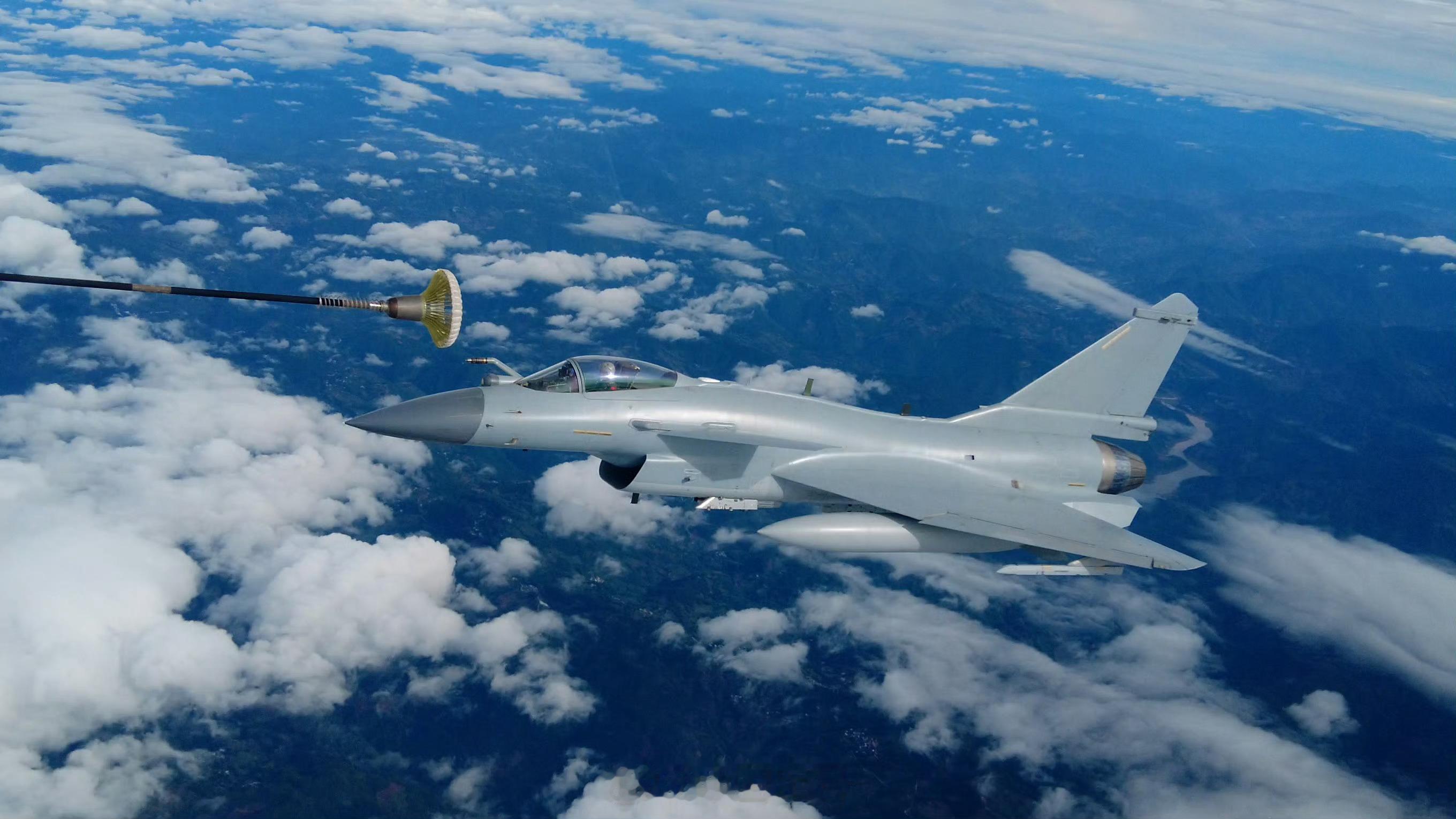 “云岭金雕”歼-10C/S空中加油好图烽火问鼎计划 制胜空天