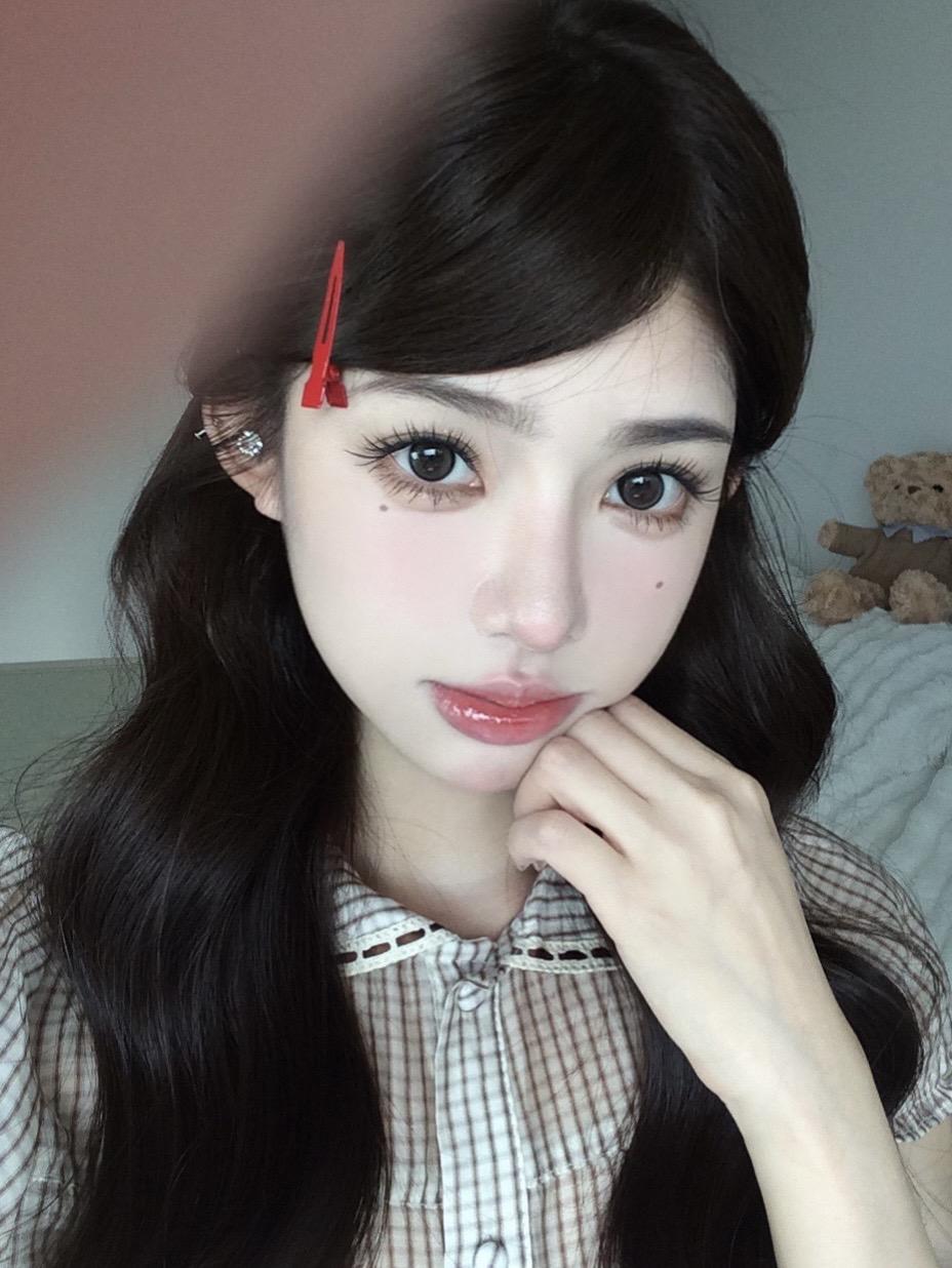 我就是很喜欢你呀 我的动态都是发给你看的 每条都在等你点赞