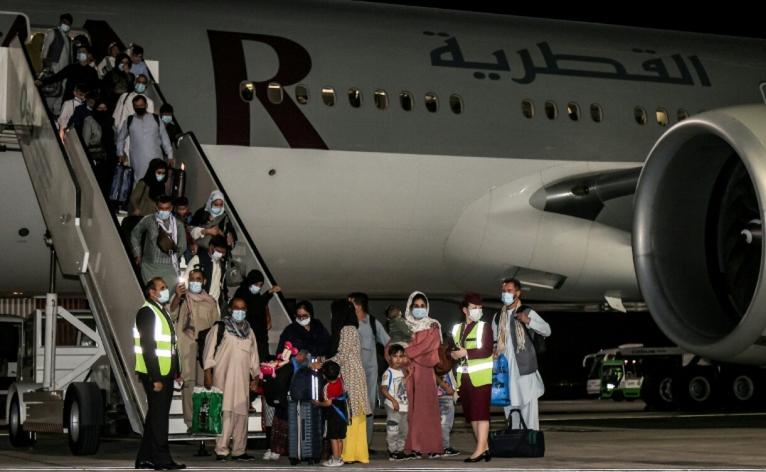 滞留在外的阿富汗难民，要么回国，要么去非洲

美国正寻求给被困在卡塔尔的前阿富汗