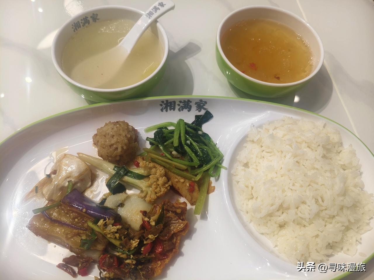 简单的一餐😎