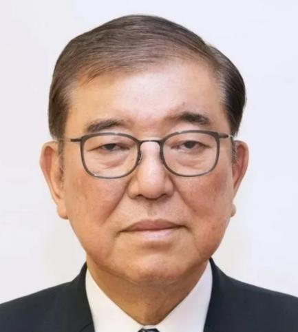 万万没想到，日本前首相一句话，就让日本政客彻底沉默了！他公然表示，如果日本敢对中