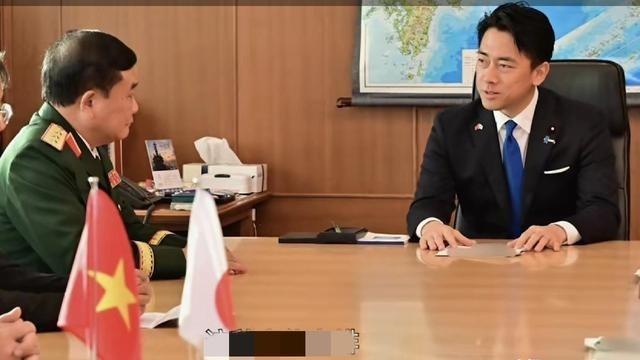 王世坚鼓吹日本是个友好的国家，礼仪之邦，对待世界上200个国家无论大小强弱一视同